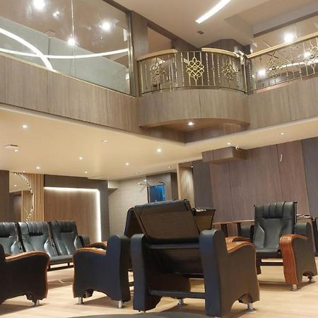 Hotel Grand Galaxy Rangun Zewnętrze zdjęcie