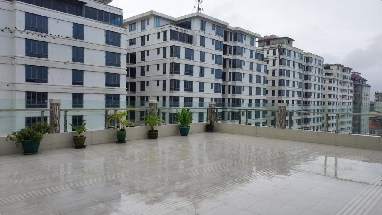 Hotel Grand Galaxy Rangun Zewnętrze zdjęcie