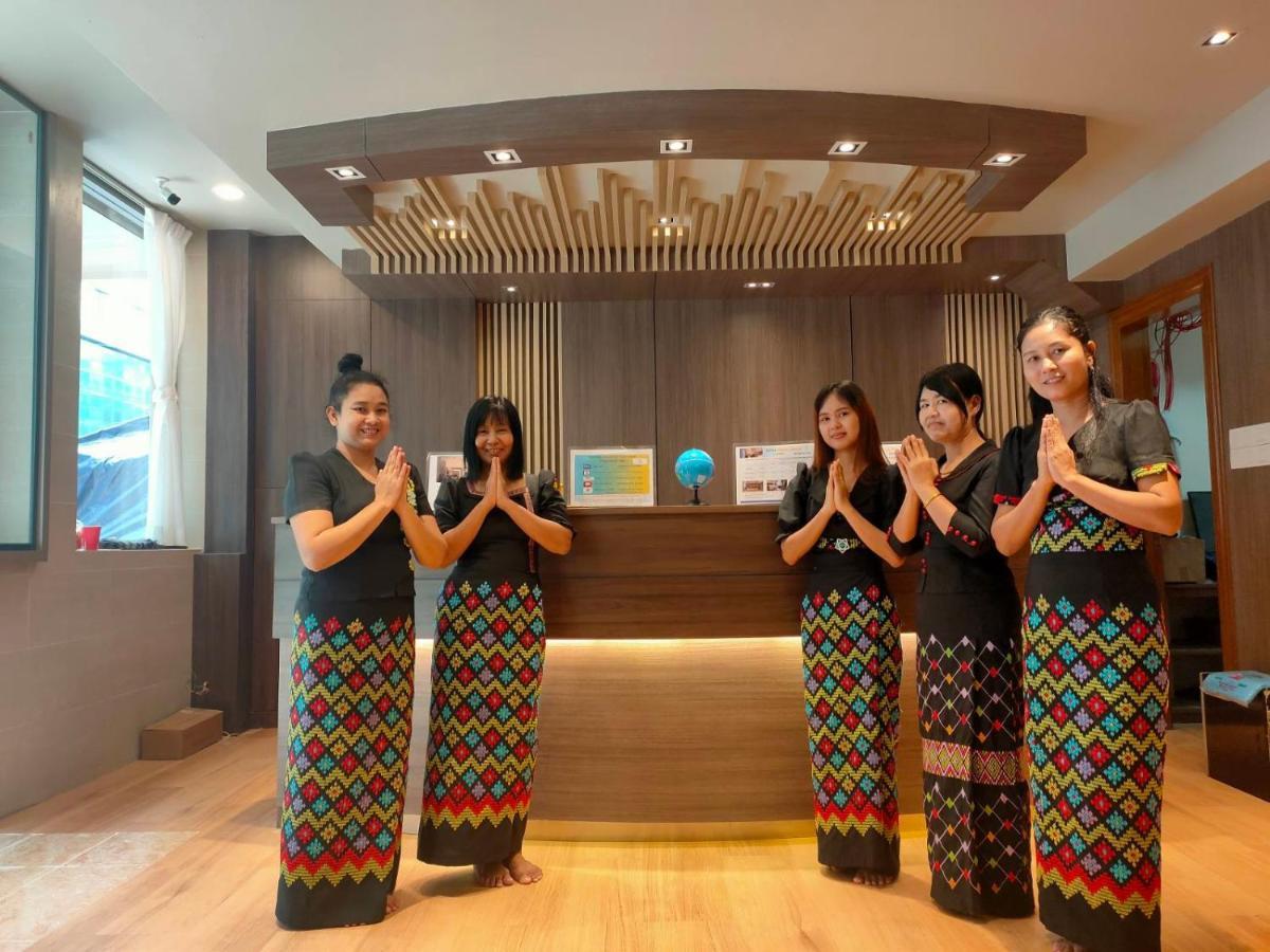 Hotel Grand Galaxy Rangun Zewnętrze zdjęcie